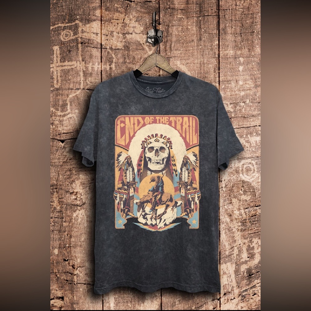 Lotus Fashion Collection End of the Trail Tee in Vintage Black size large